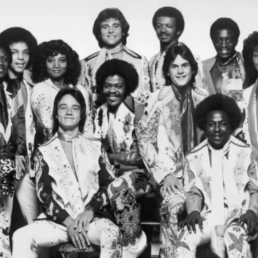KC & The Sunshine Band – Get Down Tonight