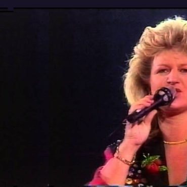 Anita Meyer – Why Tell Me, Why (1981) Flashback Tuesday – De powerballad